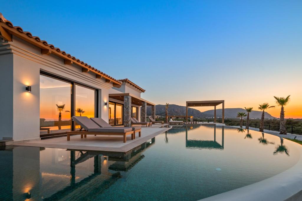 Skotino Villa | Villa Anassa - Luxurious 4-Bedroom Villa with Private Pool by Temma Villas