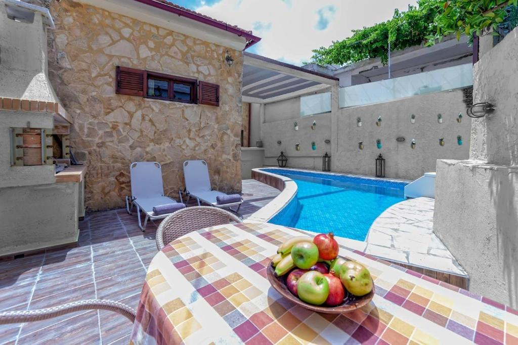 Agkouseliana Villa | Villa Despina - Your Cretan Boutique Home