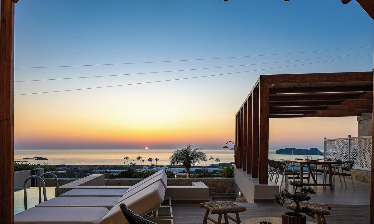 Limeniskos Villa | Villa Domenica Free* heated pool & Free car!