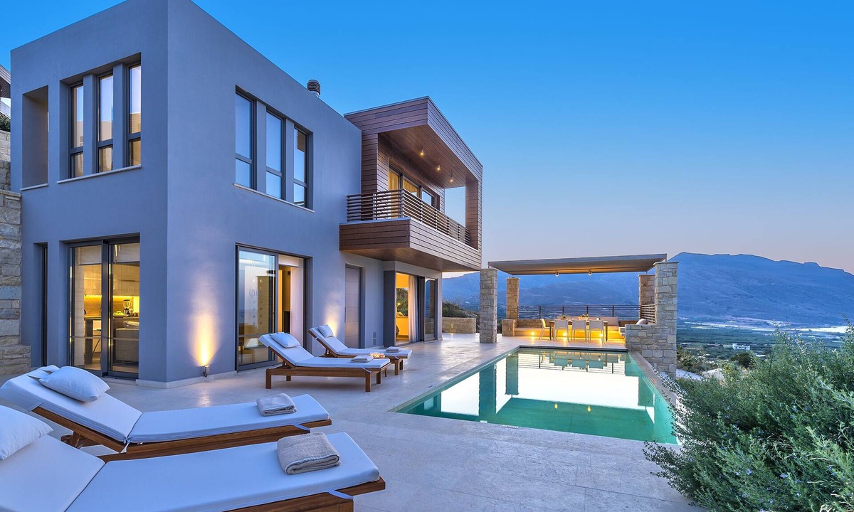 Kissamos Villa | Villa Harmony - private - infinity pool sea views throughout the house