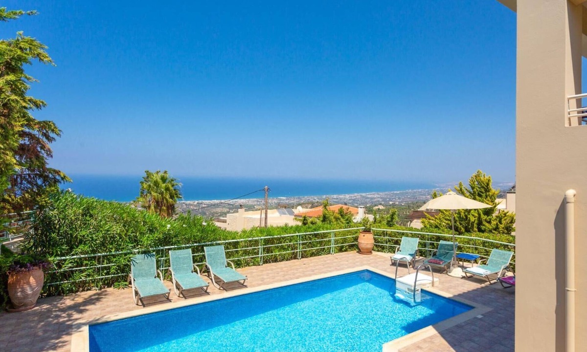 Roussospiti Villa | Villa Ilia - Four Bedroom Villa, Sleeps 9