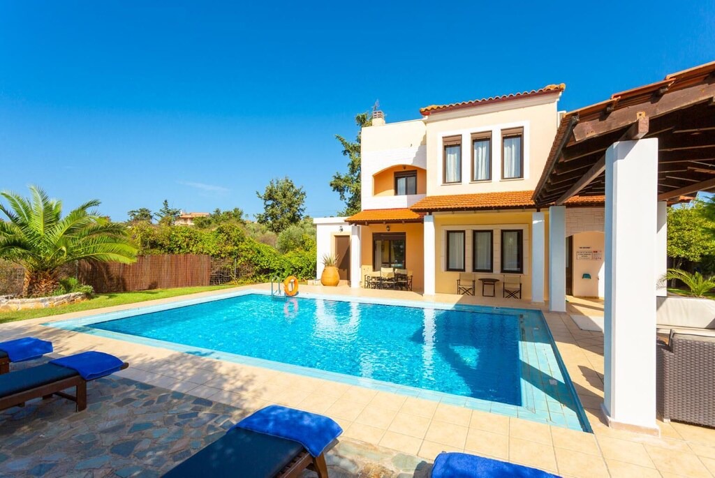 Kefalas Villa | Villa Kefalas: Large Private Pool, A/C, WiFi