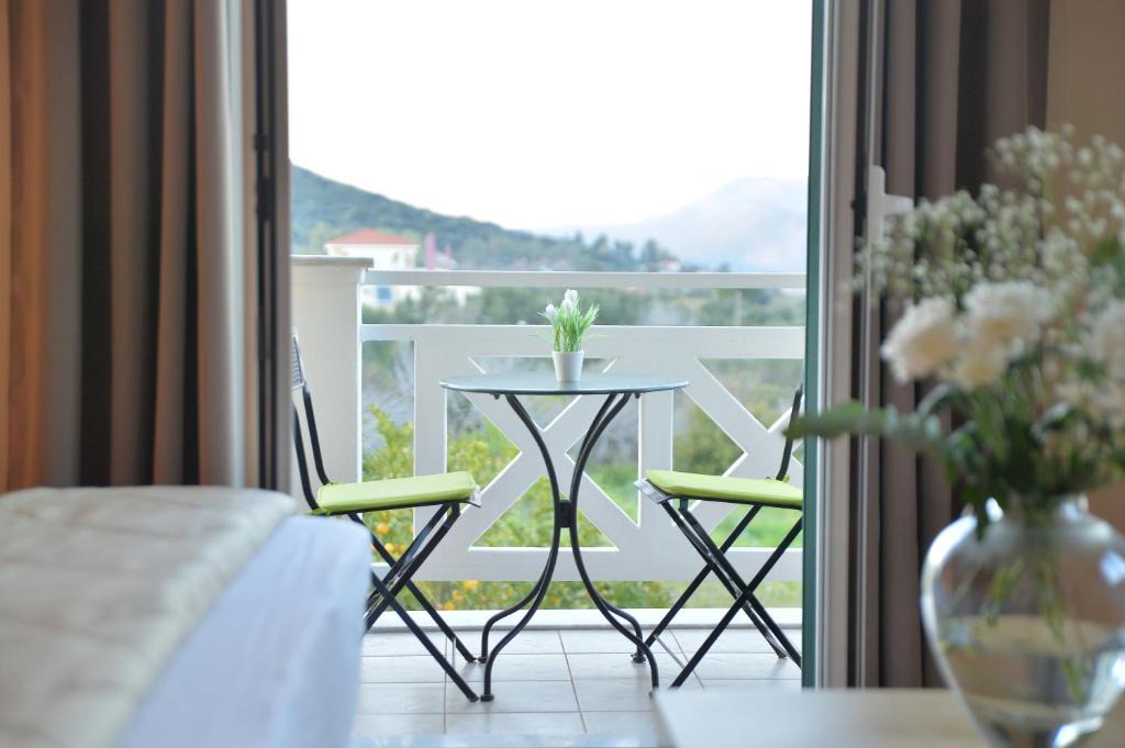Agios Dimitrios Apartment | Villa Reverenza
