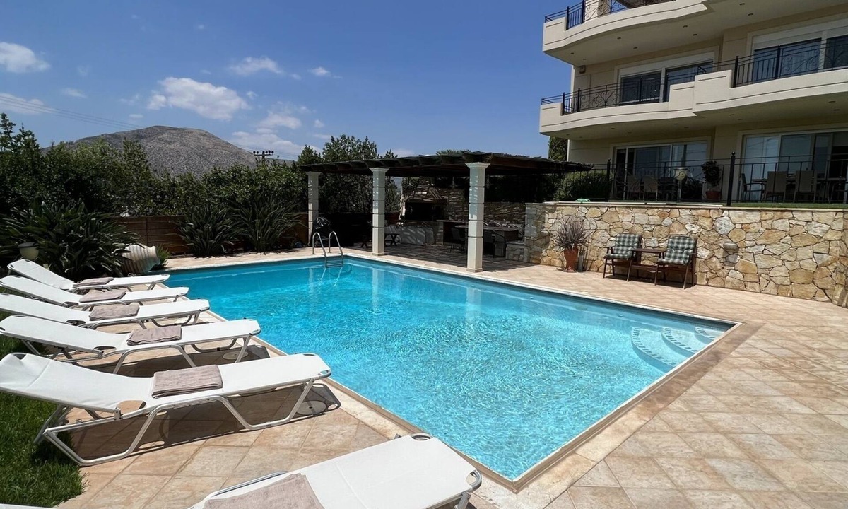 Palaia Fokaia House | Villa Selene, Luxury Villas in Anavyssos
