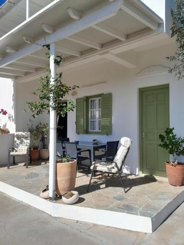 Platis Gialos Apartment | Villa Simeon