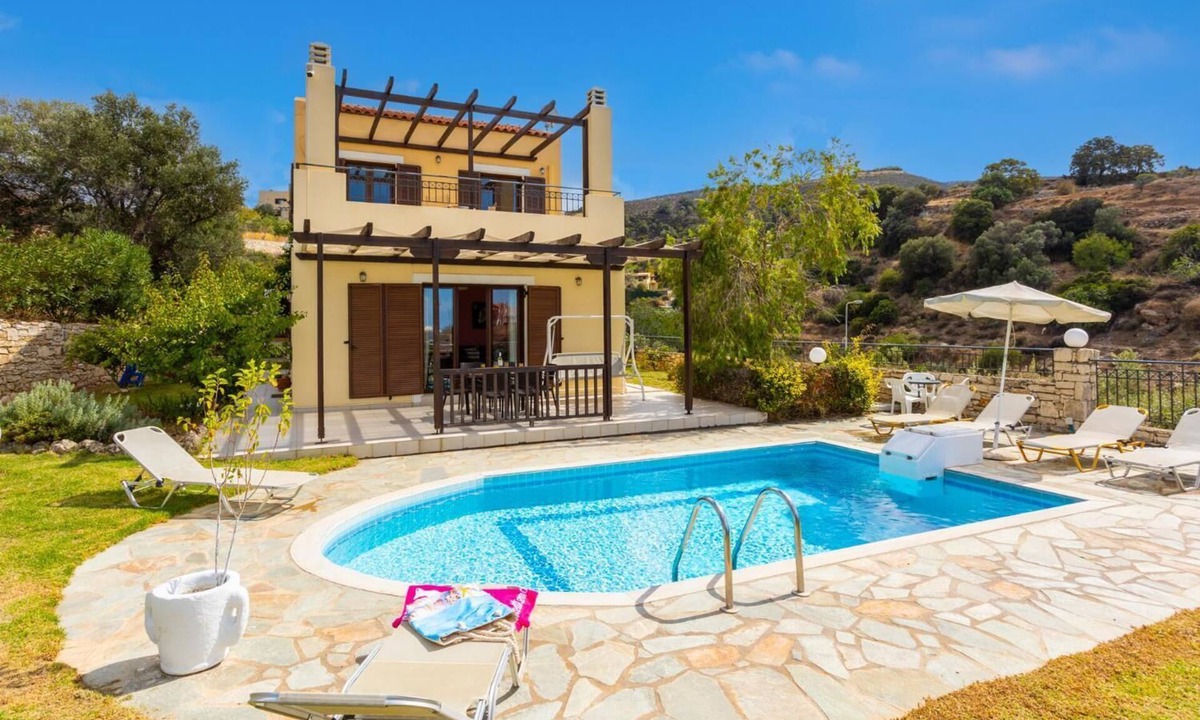 Maroulas Villa | Villa Spiridoula - Three Bedroom Villa, Sleeps 6