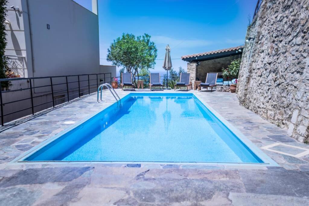 Roussospiti Apartment | Villa Ventus, 40sqm private pool & hot tub!