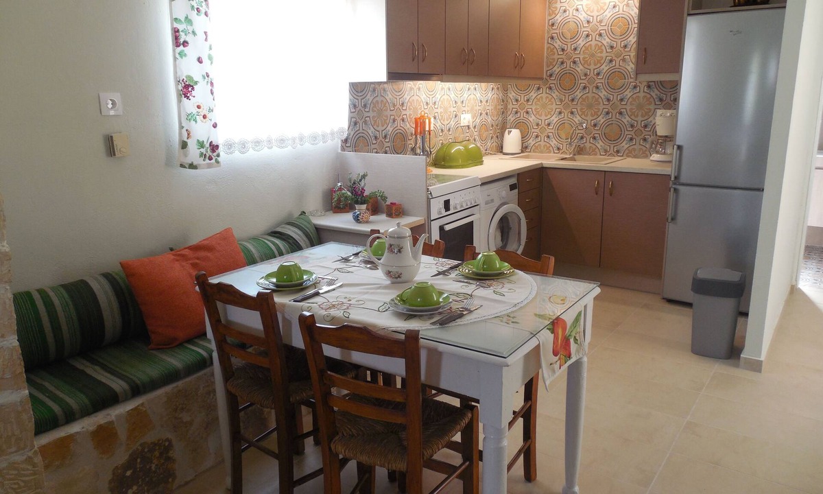 Mixorrouma House | Village house close to nice beaches of grete.