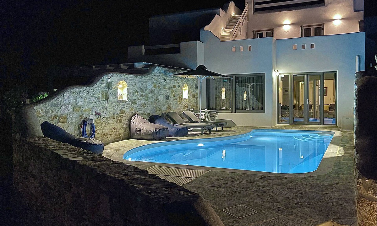 Kastraki Villa | VillaNaxosGr - More Than a Naxian Beach house