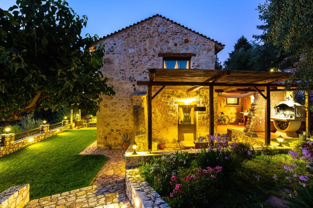 Yerolakkos Villa | Vrisali Traditional Stone Villa
