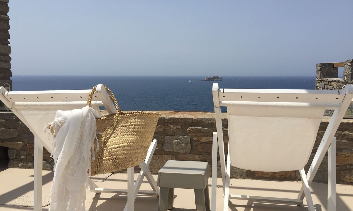 Paros Villa | Waterfront Villa ANTIPAROS