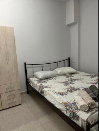 Nea Michaniona Apartment | White Studio