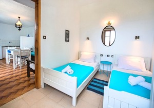 Anemone Seaside Traditional Homes - Apartment