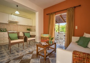 Apartment with pool and Breakfast included