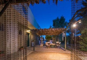 Apartment with pool and Breakfast included