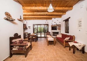 ARADENA TRADITIONAL House 4