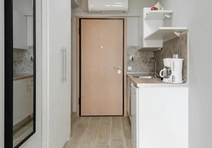 Caravanserai Studio 8