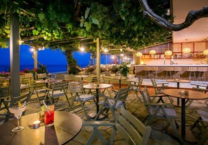 Kenta Beach Hotel