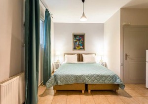 Kitries Summer Getaway - Eden Seaside Suite
