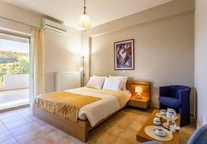 Kitries Summer Getaway - Eden Cozy Suite