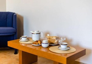 Kitries Summer Getaway - Eden Cozy Suite