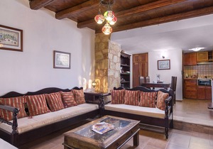 Live the real Cretan life - Aggeliki villa