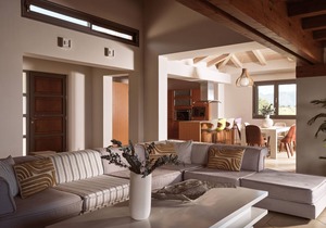 Merovigli 4 bedroom villa with private pool and sea views