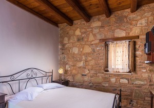 Orfeas villa- Live the real Cretan life