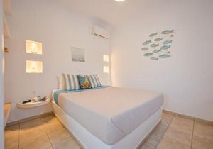 Perivoli 2-Chora(5min away from the center by car)