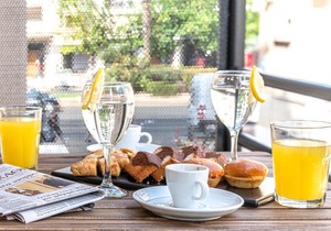 Phaedrus Living Deluxe Kriel Suites 102