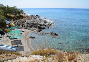 Room with two beds and panoramic seaview