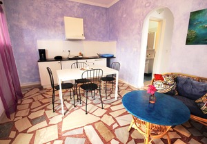The Blue Moon Apartment "Iris Blu", sea view, 500 meters from the beach