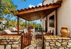 The Fairytale House Seaside Retreat