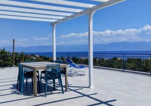 VILLA BLUE COCOON - Chrani Messinia Peloponnese- Rooftop sea view 550 m from beach next to Kalamata Koroni Costa Navarino