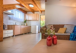Villa with sea view, pool and Breakfast included