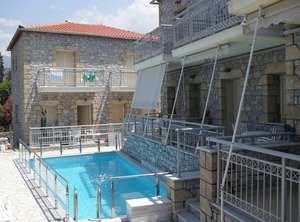 Manoleas Villas | Stoupa