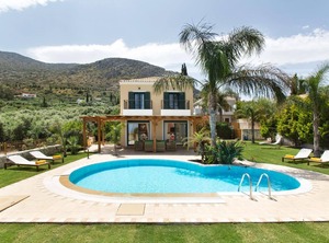 Holiday Piskopiano Persons Bedrooms | Old Hersonissos
