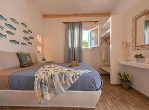 The Perivoli | Naxos Town