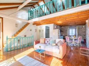 Spiros Jetty Beach Sea Car Required | Longos