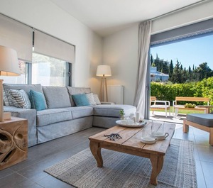 Holiday Melisi Persons Bedrooms 