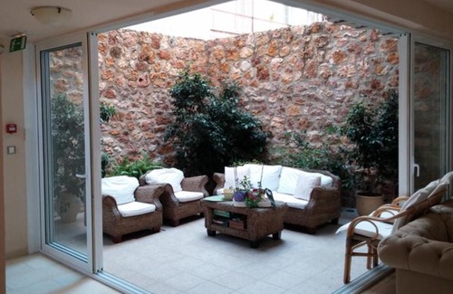 Loutra Edipsou House | Άλκηστις Alkistis