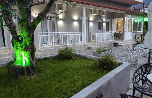 Dio-Olympos House | Ενοικιαζόμενα Δωμάτια Ενιπεύς- Rooms Enipeas