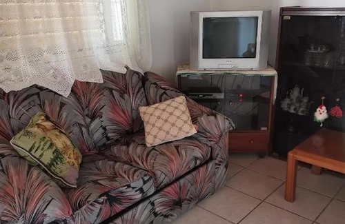 Lavreotiki House | Μονοκατοικία χρυσό φεγγάρι