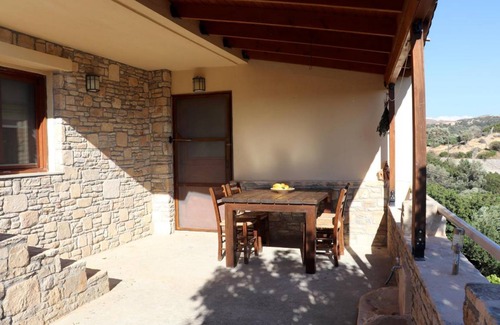 Triopetra House | 100 m² House ∙ 2 bedrooms ∙ 5 guests
