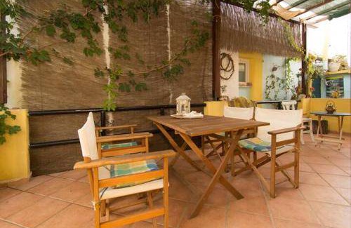 Mirina House | 100 m² House ∙ 2 bedrooms ∙ 4 guests