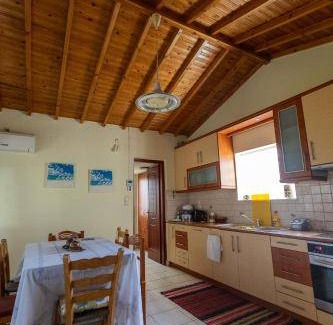 Apidias Lakkos House | 100 m² House ∙ 3 bedrooms ∙ 8 guests