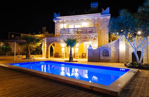 Kamilari Villa | 100 m² Villa ∙ 2 bedrooms ∙ 4 guests