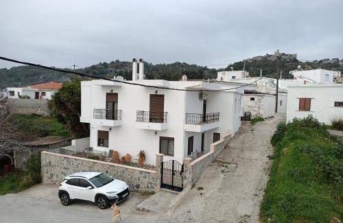 South Rhodes Apartment | 102 m² Apartment ∙ 2 bedrooms ∙ 4 guests