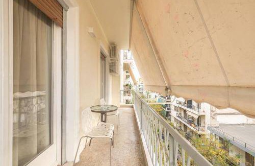 Platia Viktorias Apartment | 105 m² Apartment ∙ 3 bedrooms ∙ 14 guests