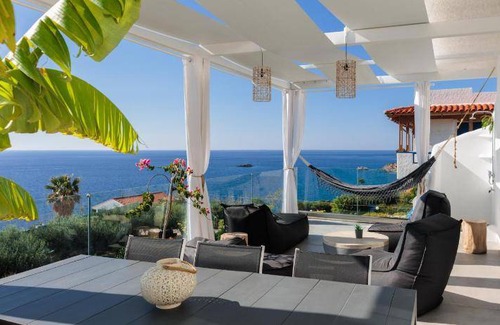 Achlia Apartment | 110 m² Apartment ∙ 3 bedrooms ∙ 6 guests
